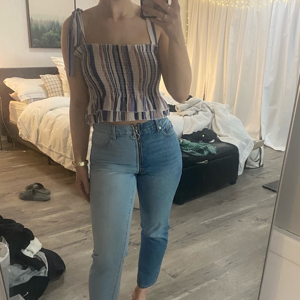 SHEIN tie sleeve top small
